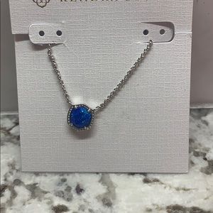 Kendra scott Davie necklace NWT
